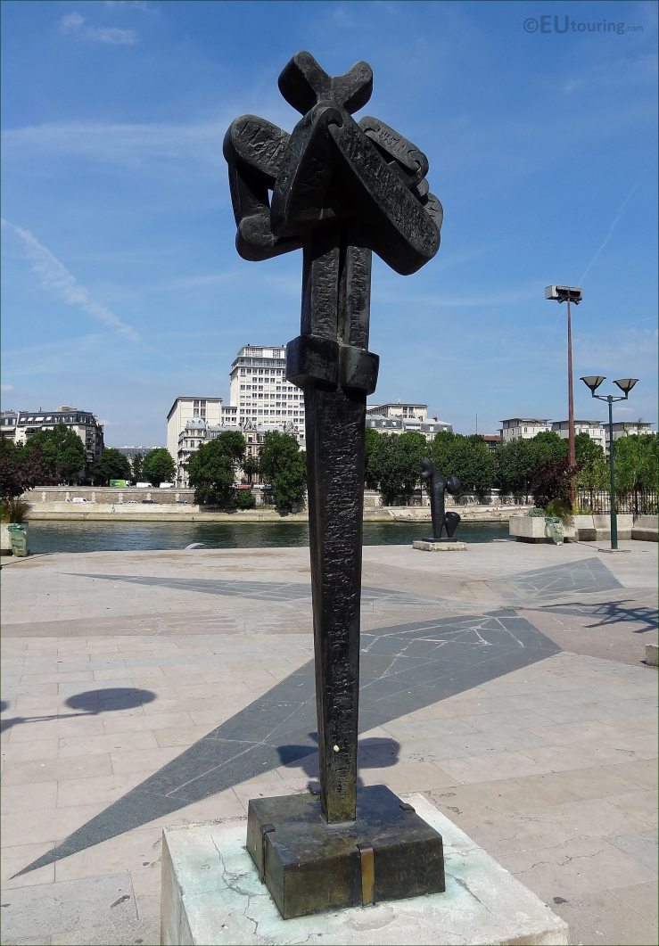 musee_de_la_sculpture_en_plein_air_m14_DSC09521 s